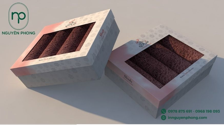 Mẫu hộp giấy đựng khăn tắm cán màng trong suốt 